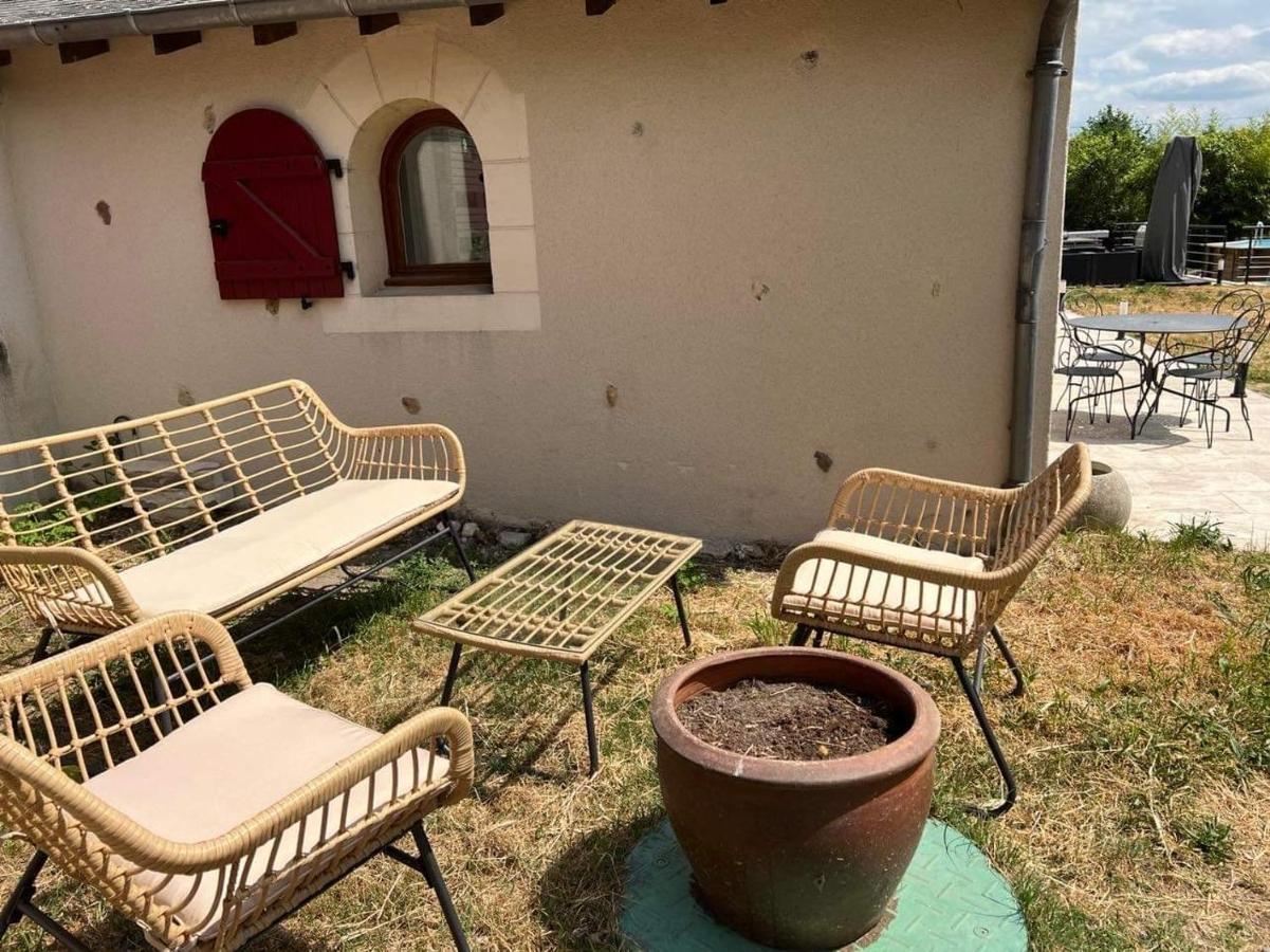 Une Pause S'Impose ;) Méry-sur-Cher 外观 照片