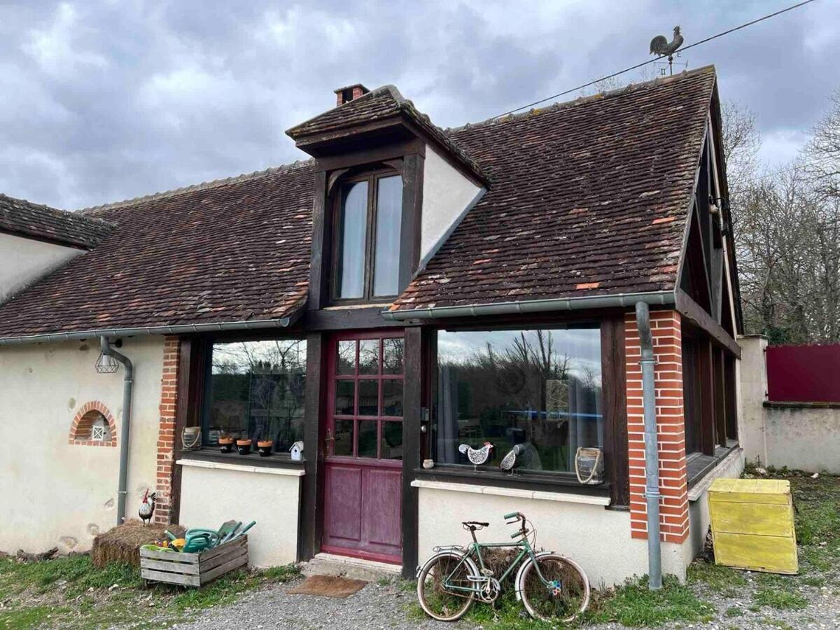 Une Pause S'Impose ;) Méry-sur-Cher 外观 照片